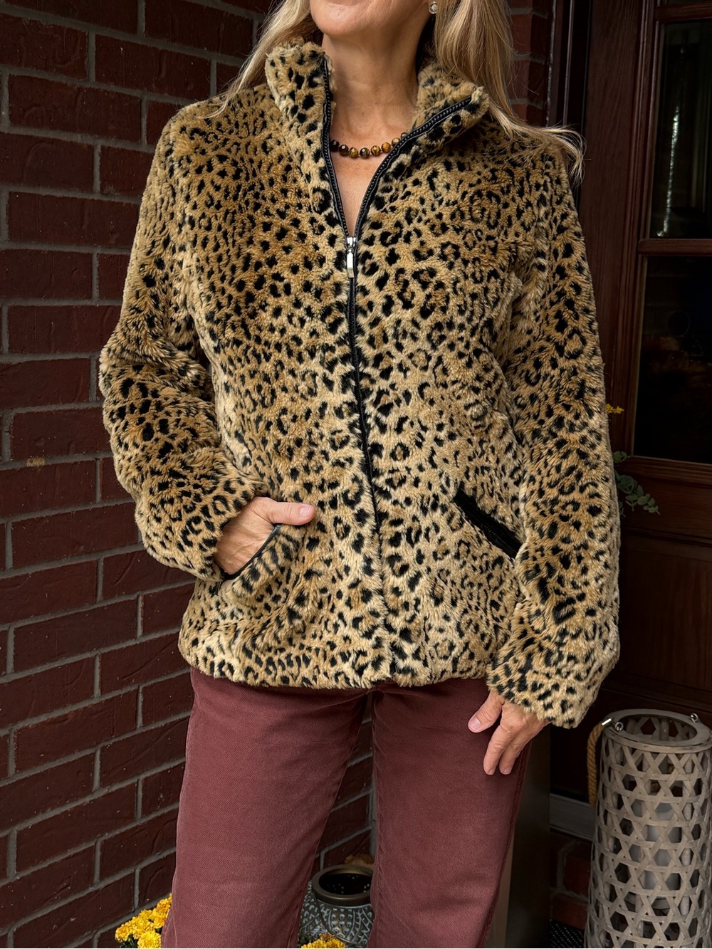 White Stag Leopard Print Faux Fur Jacket - Tan/Black size Sm (4-6), loose fit